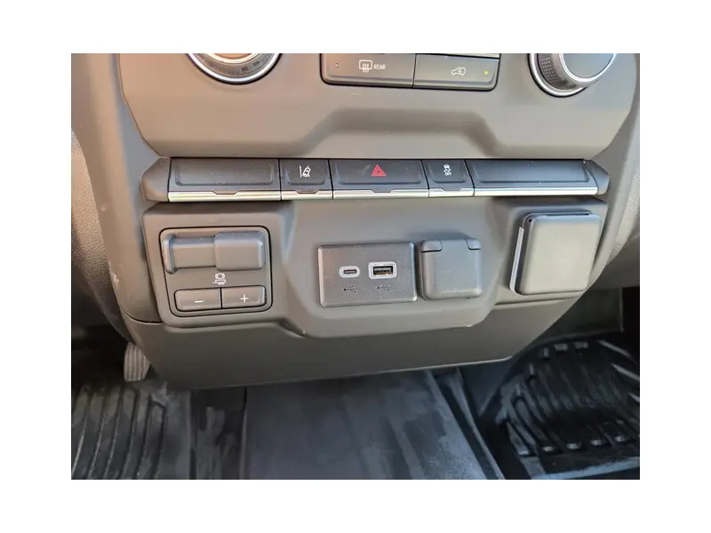 2025 CHEVROLET SILVERADO 3500