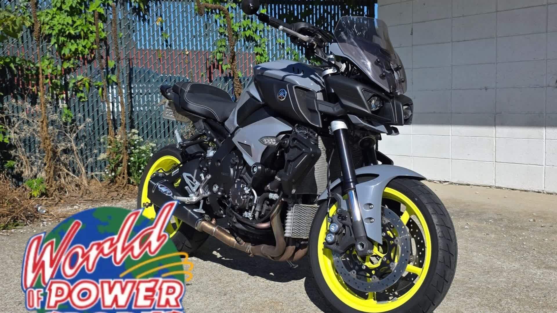 2017 Yamaha FZ-10 Sportbike motorcycle