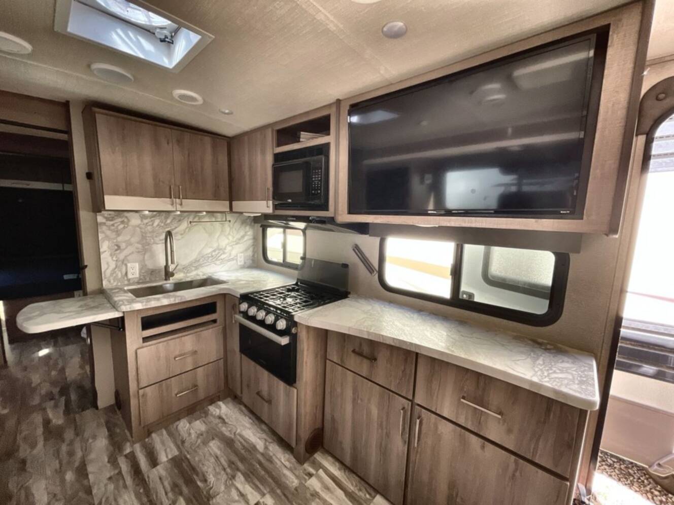 A photo of this 2022 Grand Design Imagine 2500RL