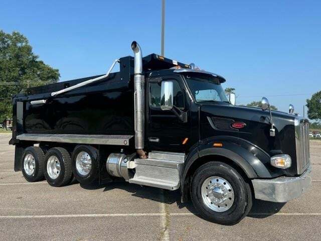 2021 PETERBILT 567 in Chatham, VA