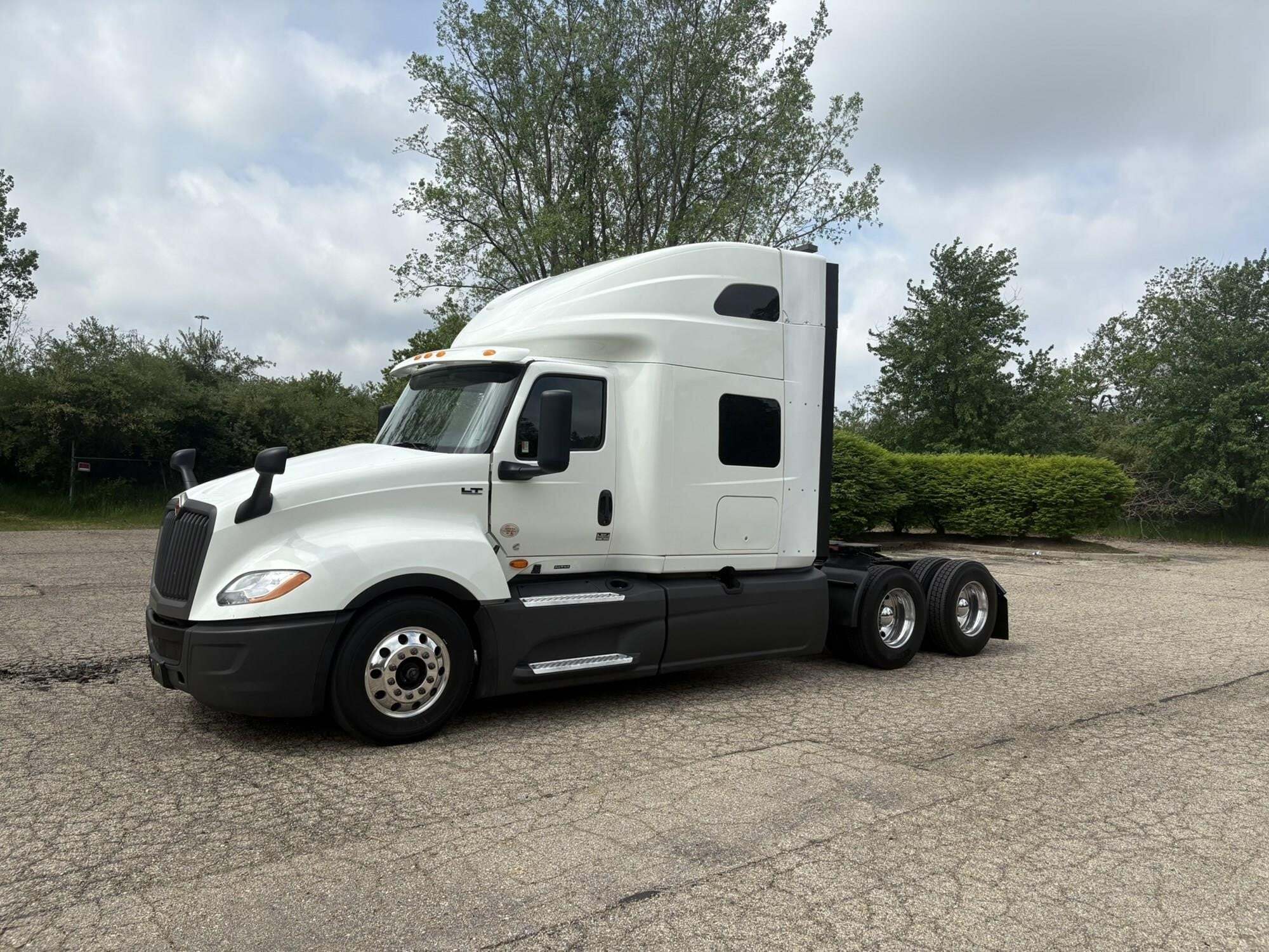 2024 INTERNATIONAL LT in Grand Rapids, MI
