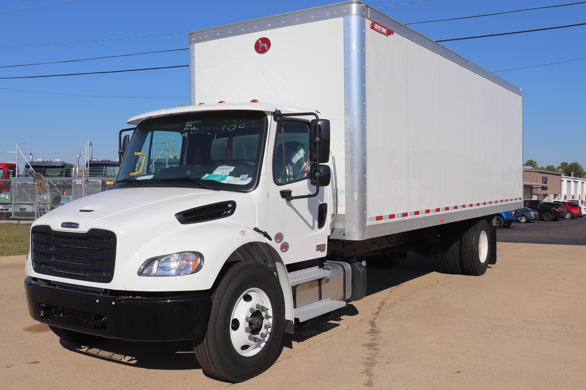 2026 FREIGHTLINER BUSINESS CLASS M2 106 in Texarkana, TX