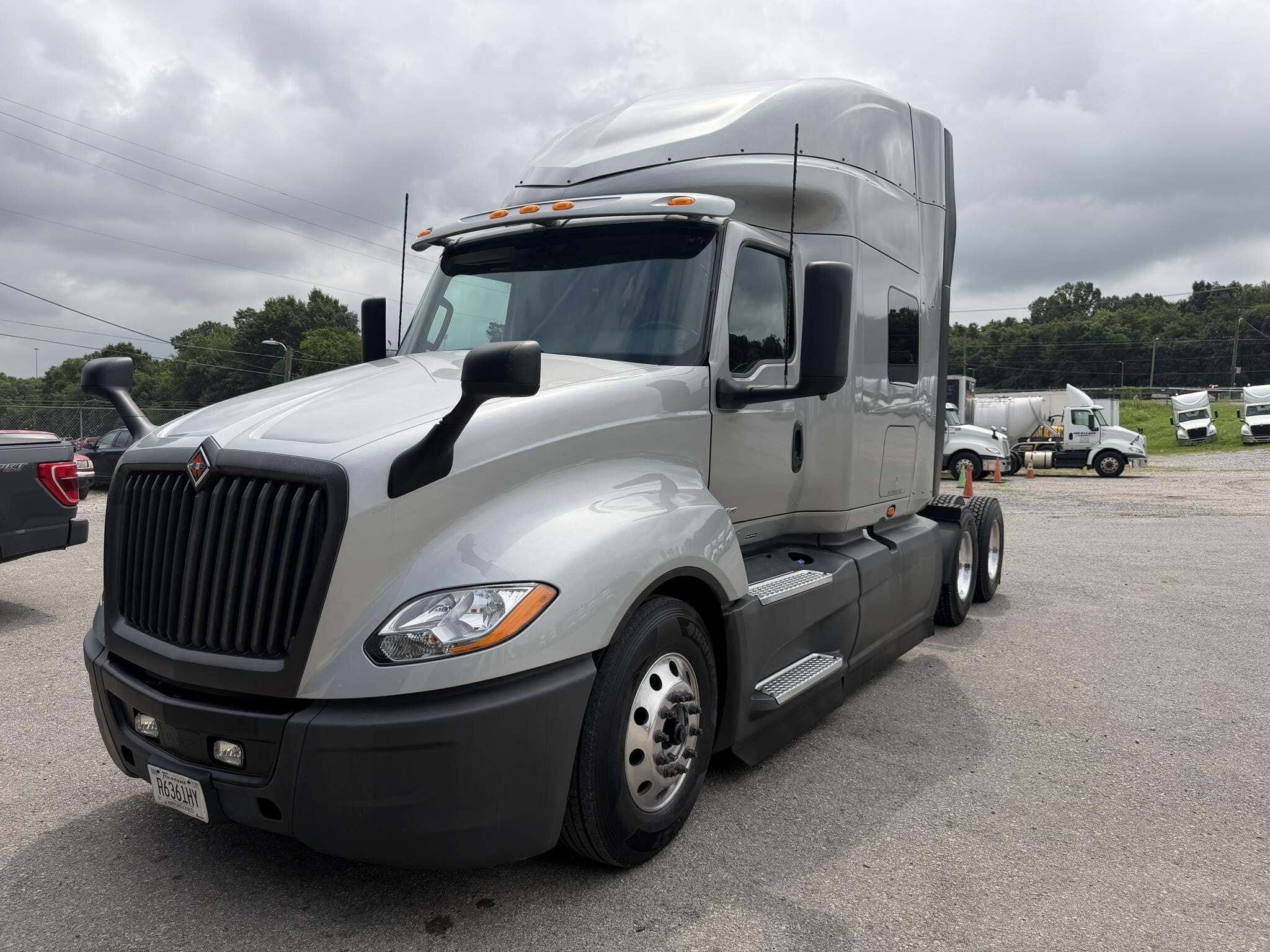 2023 INTERNATIONAL LT in Knoxville, TN