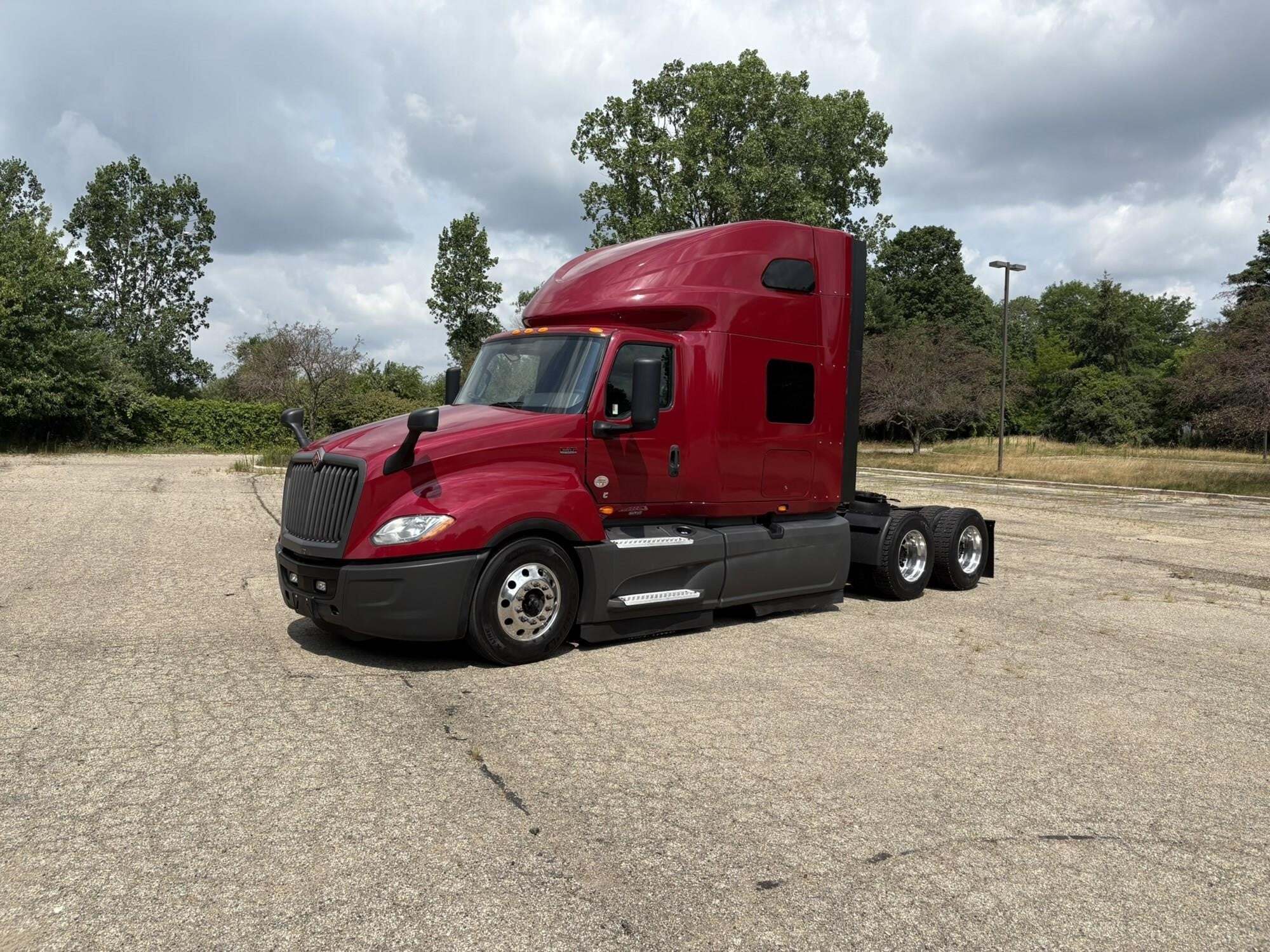 2024 INTERNATIONAL LT in Grand Rapids, MI