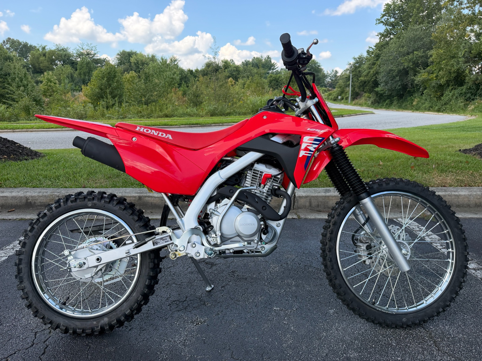 2027 Honda CRF125F - Big Wheel 125F (BIG WHEEL) in Hendersonville, NC
