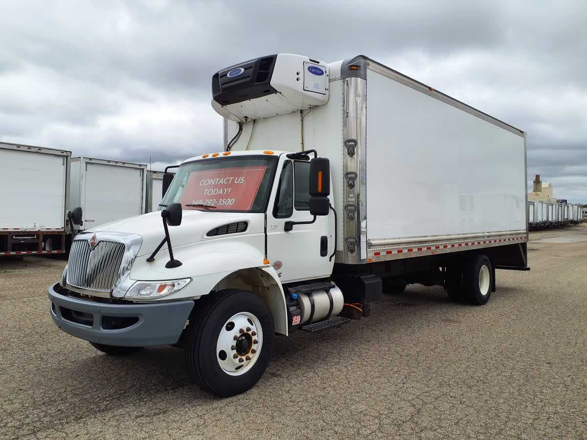 2019 INTERNATIONAL 4300 in Wayland, MI