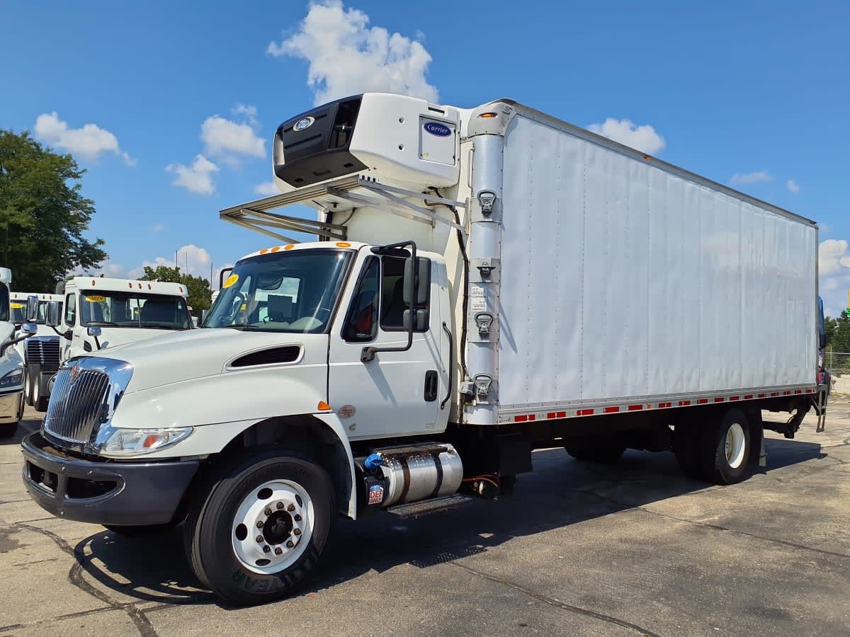 2019 INTERNATIONAL 4300 in Oak Creek, WI