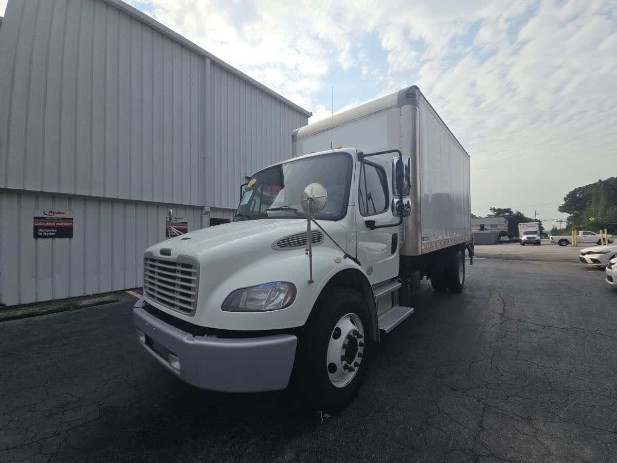 2020 FREIGHTLINER BUSINESS CLASS M2 106 in Atlanta, GA