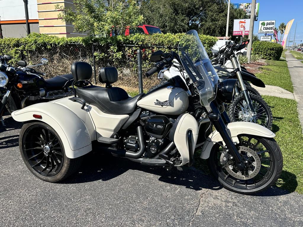 2023 Harley-Davidson FREEWHEELER TRIKE Cruiser motorcycle