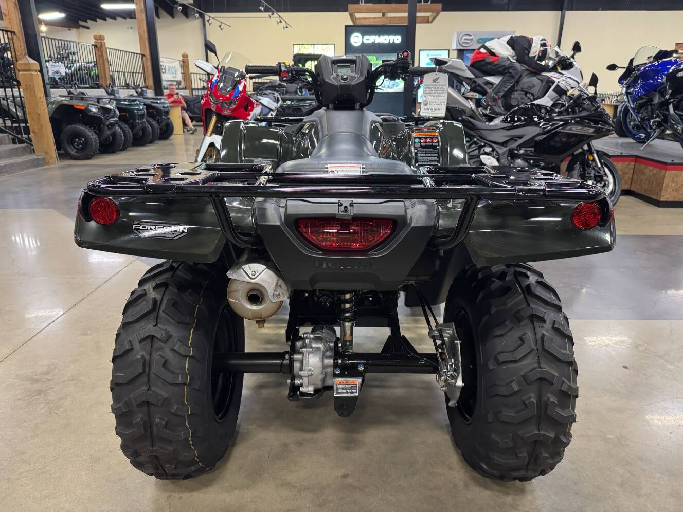 A photo of this 2027 Honda FourTrax Foreman 4x4