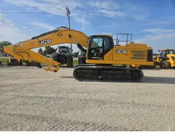 2026 JCB 370X