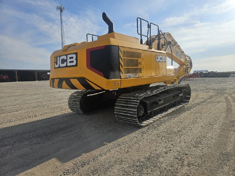 2026 JCB 370X