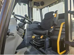 2026 JCB TM420 Agri
