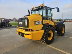 2026 JCB TM420 Agri