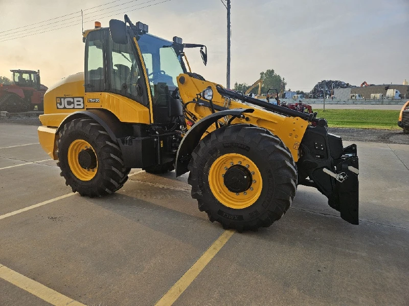 2026 JCB TM420 Agri
