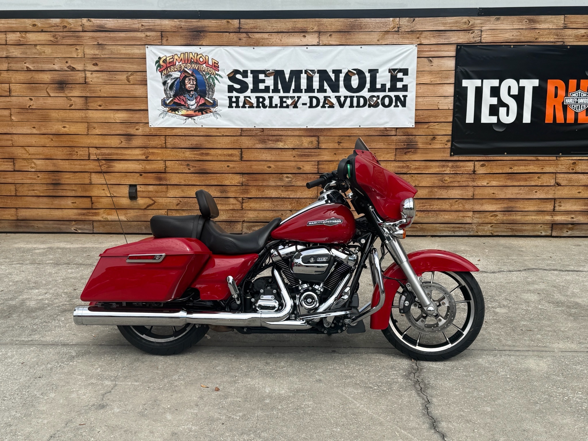 2023 Harley-Davidson Street Glide® in Sanford, FL