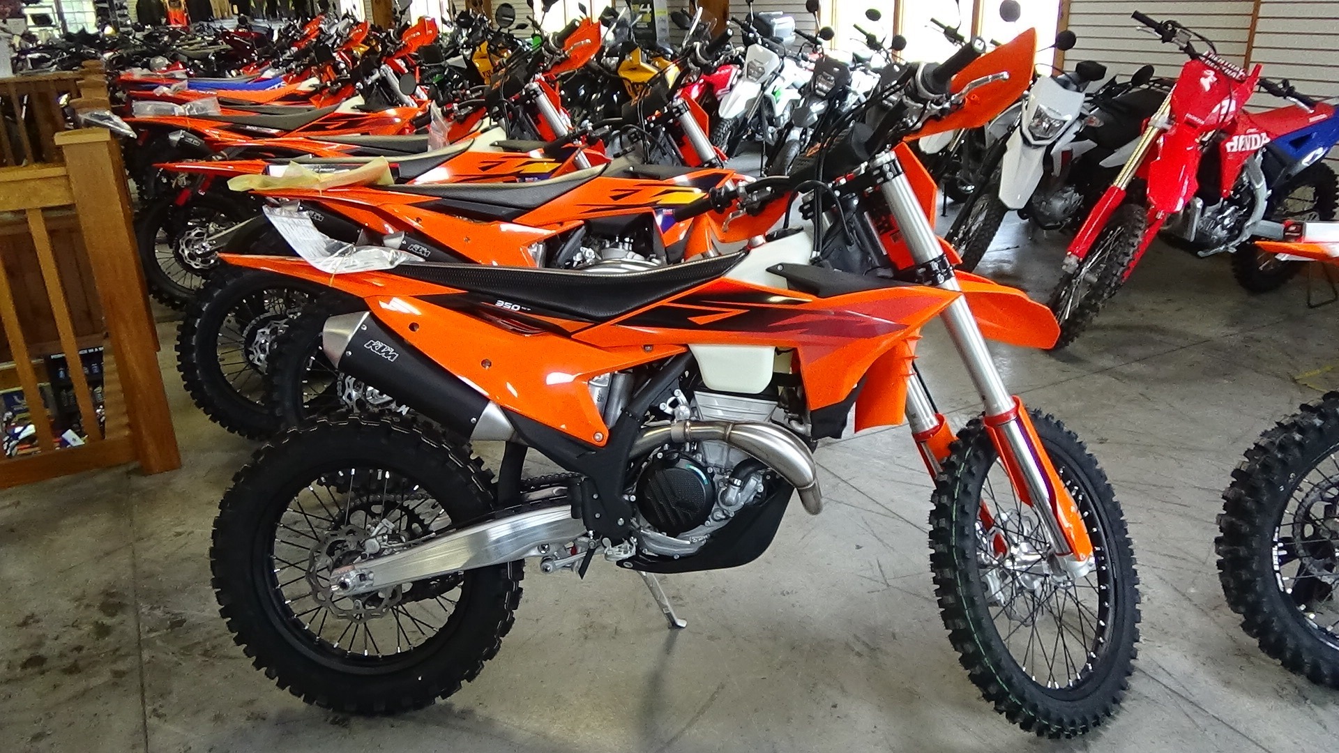 2027 KTM 350 XC-F in bennington VT