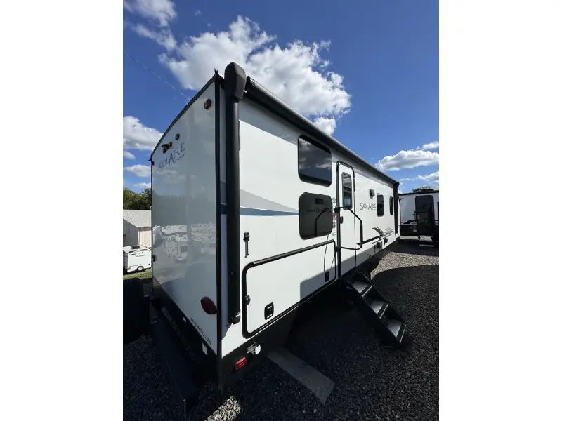 2023 PALOMINO SOLAIRE 2430BHS