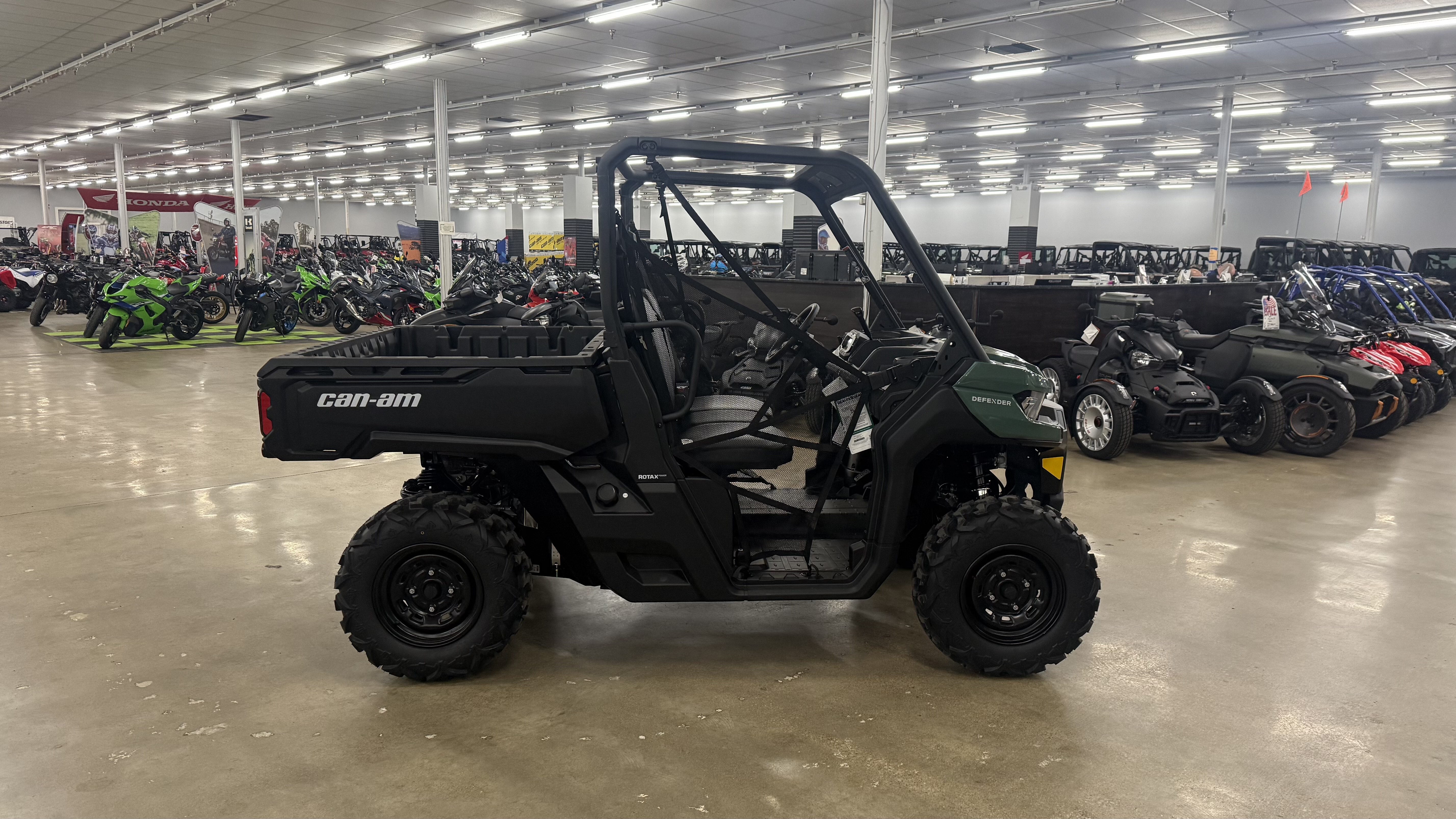 2026 Can-Am Defender DPS HD7 UTV/Utility ATV