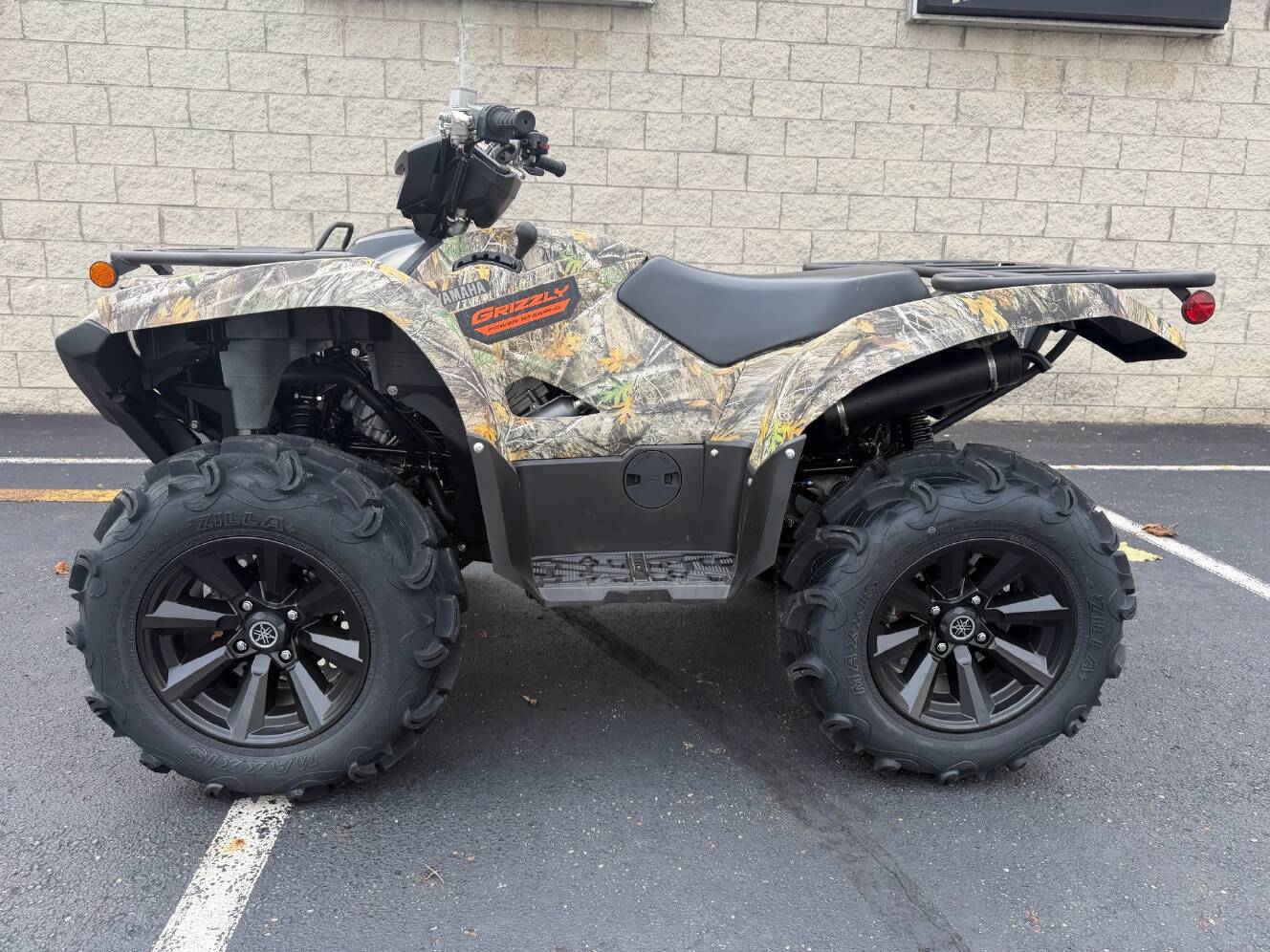 A photo of this 2027 Yamaha Grizzly EPS Camo
