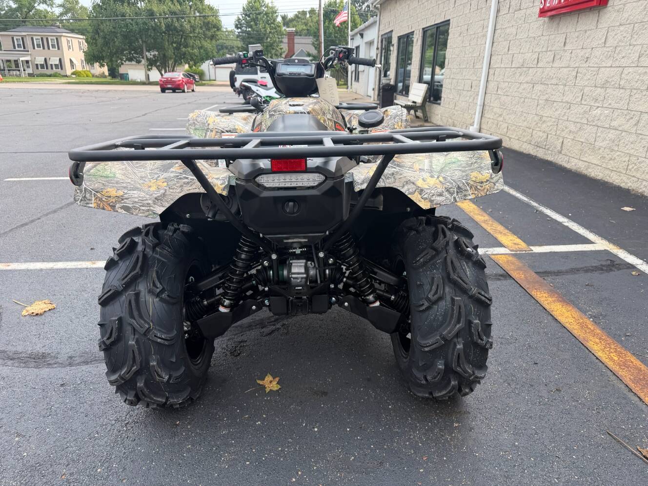 A photo of this 2027 Yamaha Grizzly EPS Camo