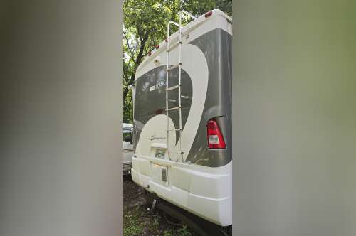 2005 Itasca SUNCRUISER 38J in morristown TN
