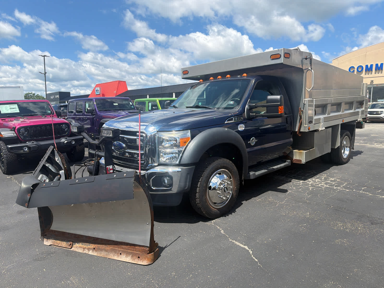 2016 FORD F550 in West Blairsville, PA