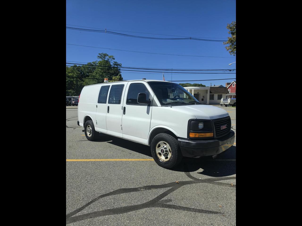 2014 GMC SAVANA in Haskell, NJ