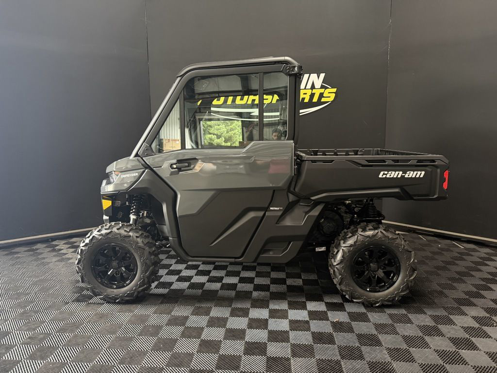 2027 Can-Am Defender DPS CAB HD9 Dolomite Grey in greeneville TN
