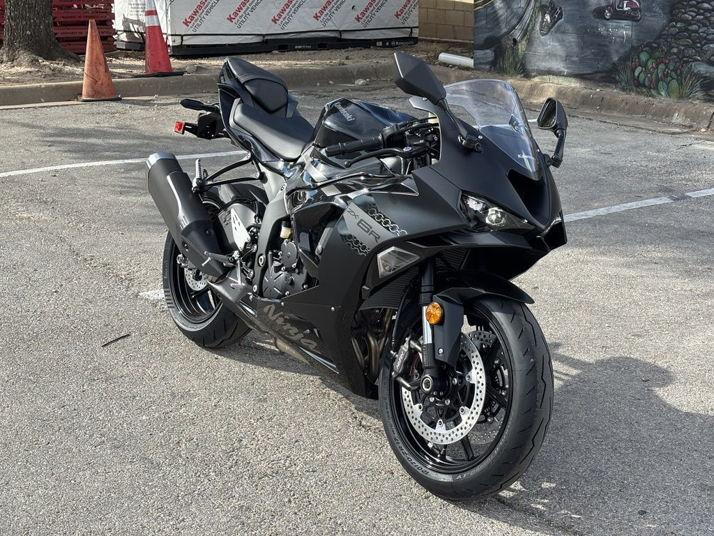 New 2027 Kawasaki Ninja Zx -6R Base For Sale in Austin, TX