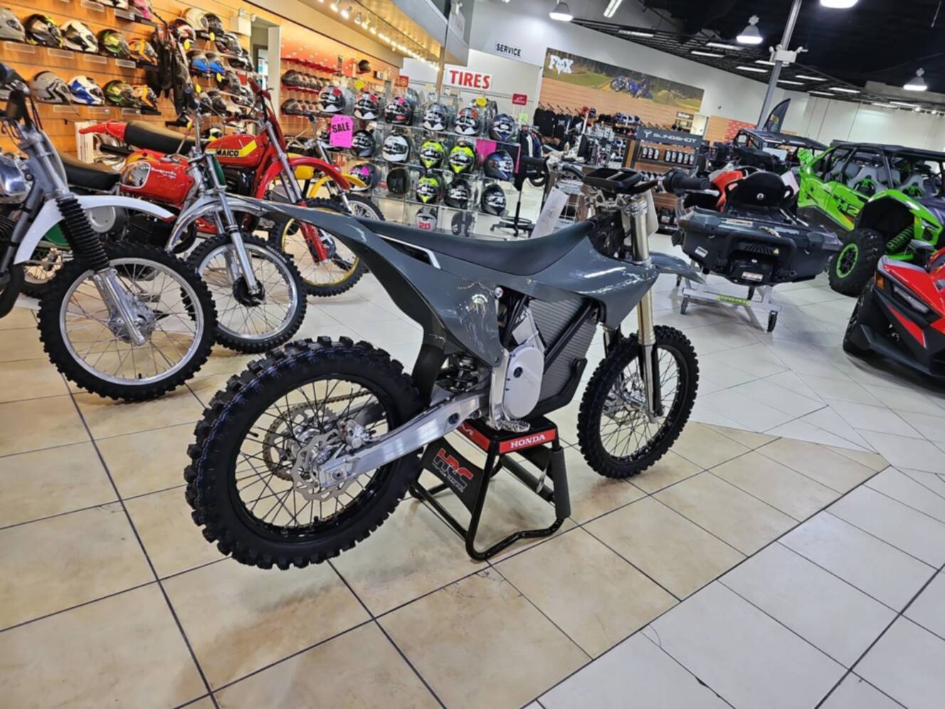 A photo of this 2026 Stark Future Varg MX 1.2 80 HP