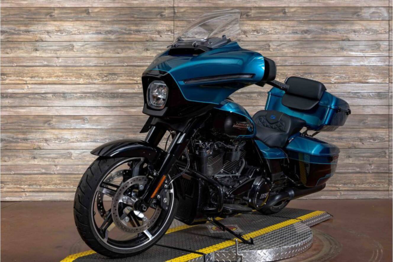 A photo of this 2026 Harley-Davidson  Street Glide FLHX