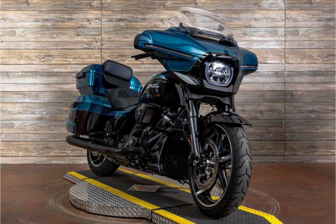 A photo of this 2026 Harley-Davidson  Street Glide FLHX
