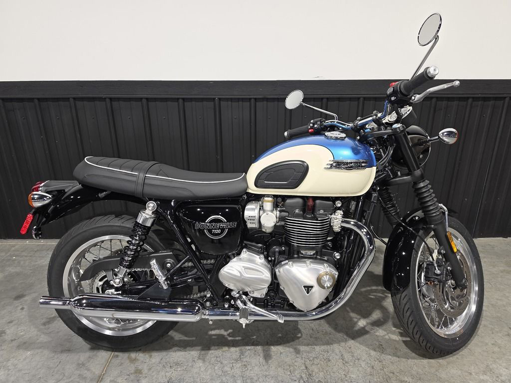 2026 Triumph Bonneville T120 Base BASE in Camp Hill, PA