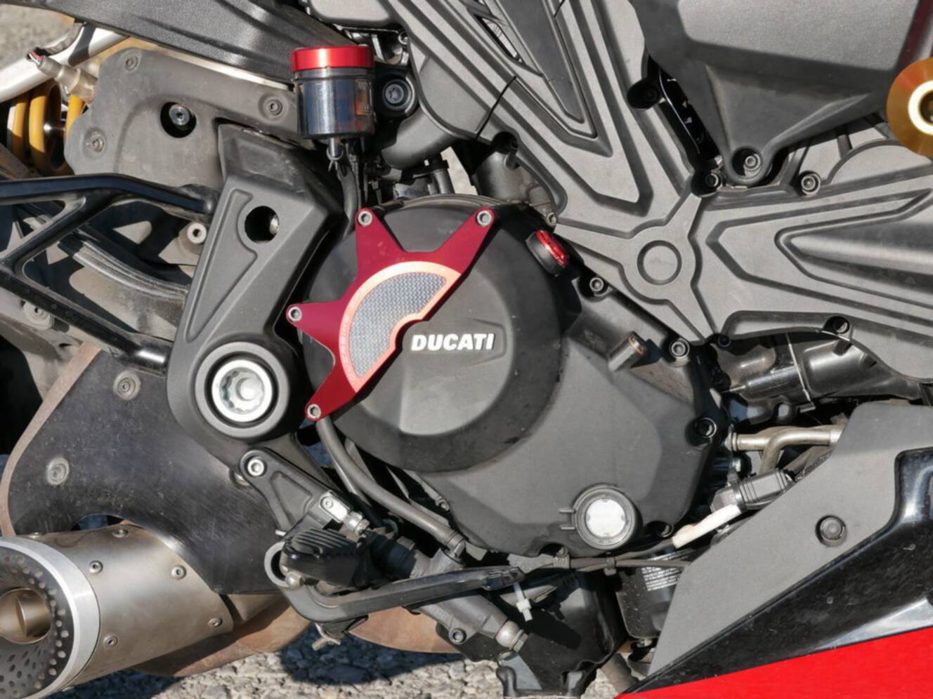 A photo of this 2021 Ducati Diavel 1260 S Ducati Red