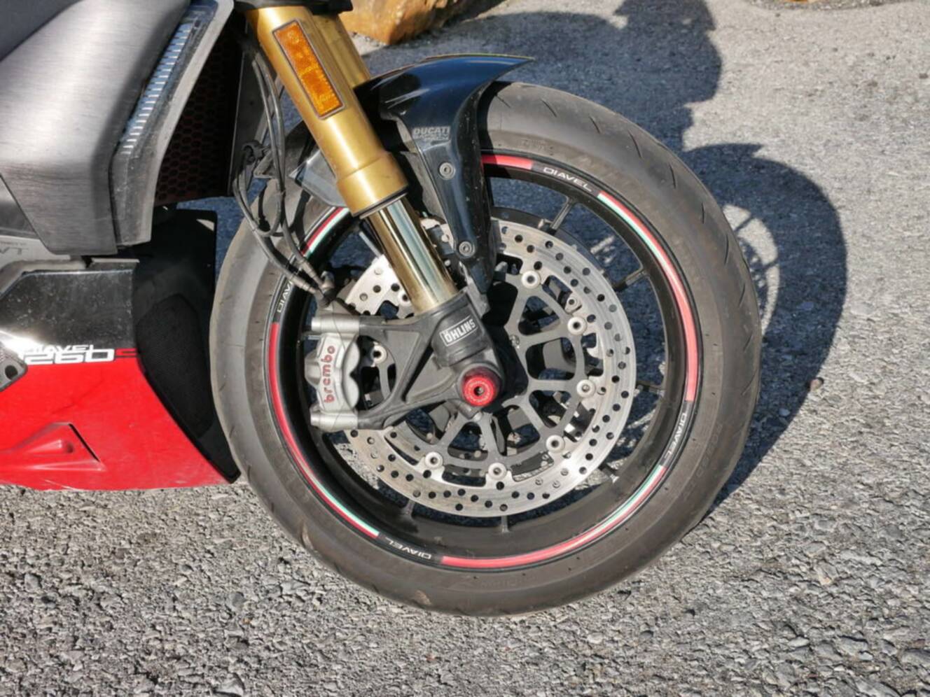 A photo of this 2021 Ducati Diavel 1260 S Ducati Red