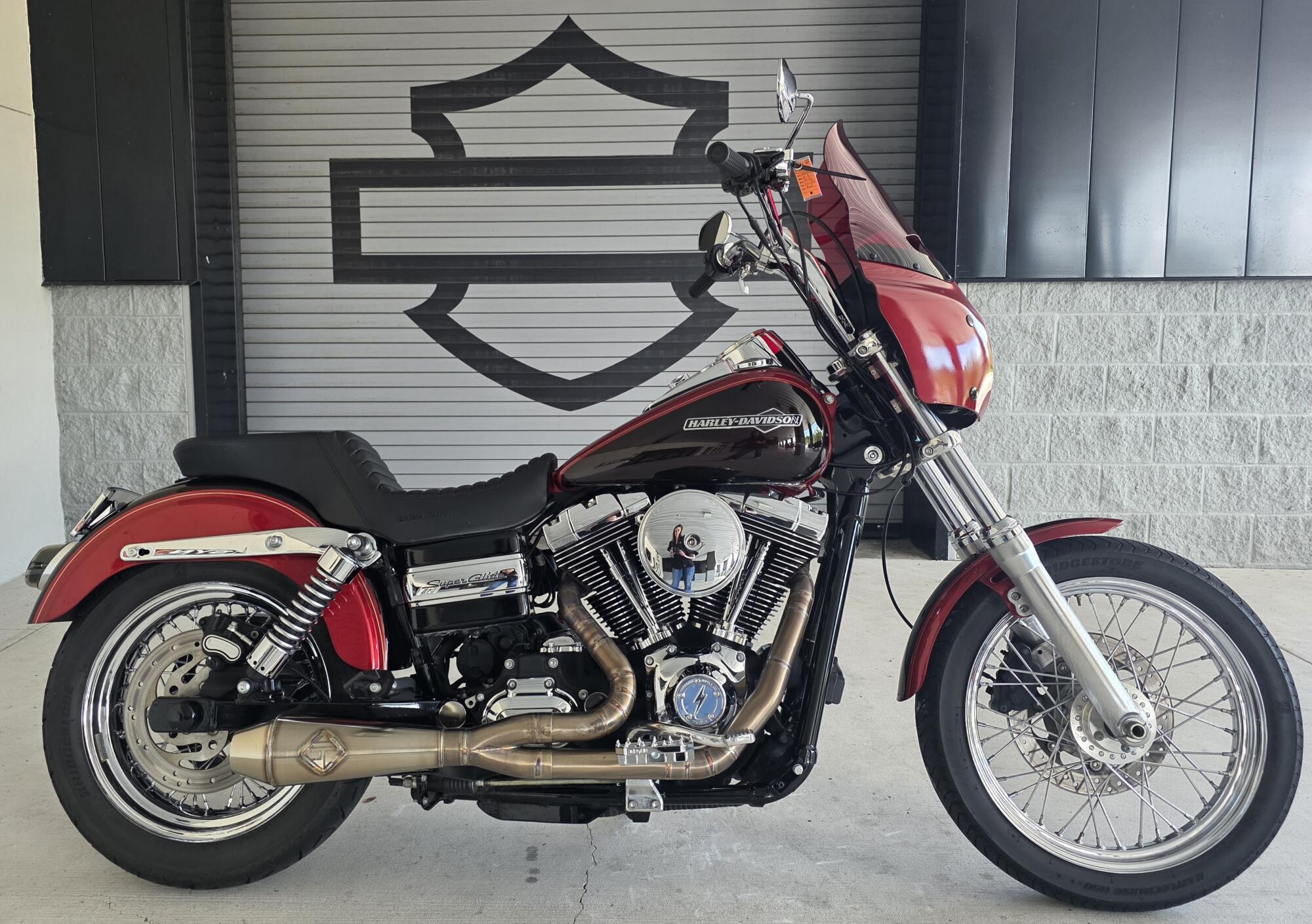 2012 Harley-Davidson Super Glide Custom DYNA CUSTOM in Lutz, FL