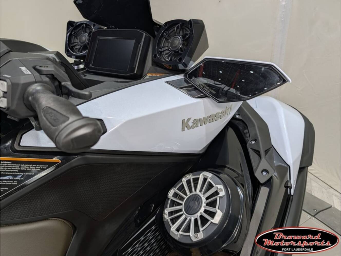 A photo of this 2026 Kawasaki Jet Ski® Ultra® 160 LX