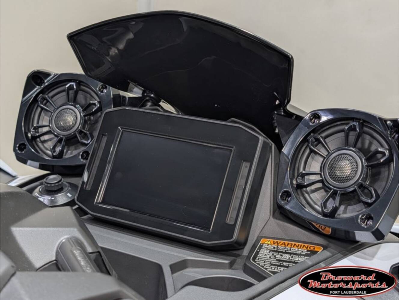 A photo of this 2026 Kawasaki Jet Ski® Ultra® 160 LX