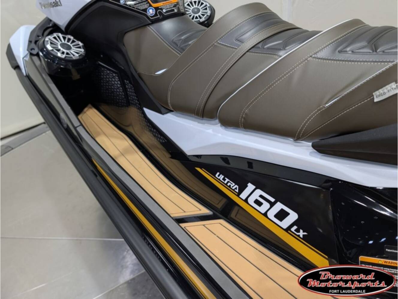 A photo of this 2026 Kawasaki Jet Ski® Ultra® 160 LX