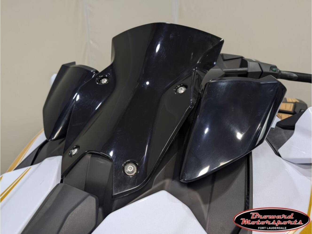 A photo of this 2026 Kawasaki Jet Ski® Ultra® 160 LX