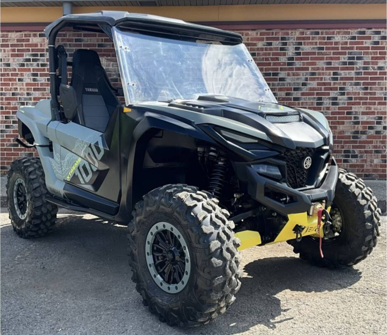 A photo of this 2026 Yamaha Wolverine Rmax2 1000 Xt-R