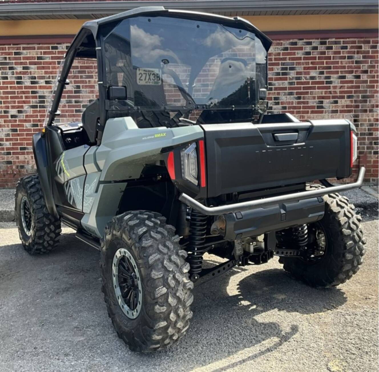 A photo of this 2026 Yamaha Wolverine Rmax2 1000 Xt-R