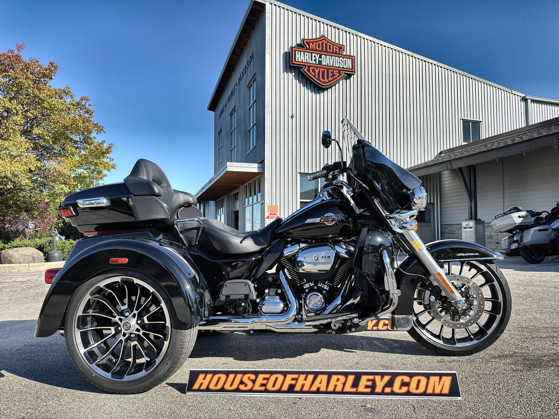2025 Harley-Davidson Tri Glide Ultra ULTRA CLASSIC in Milwaukee, WI