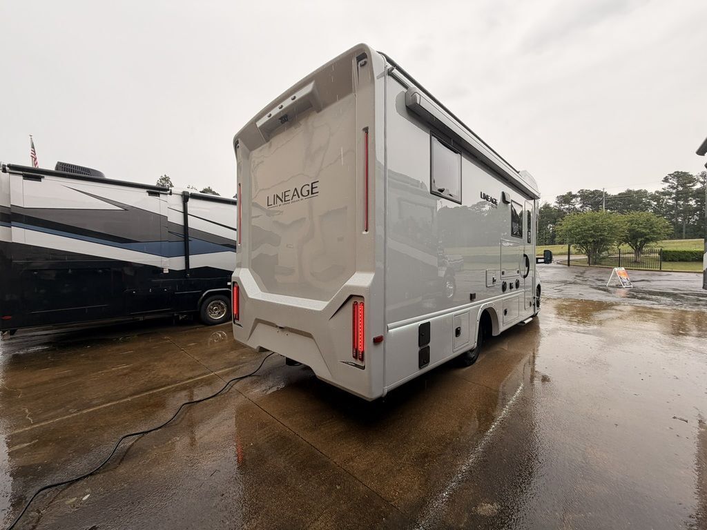 2026 Grand Design Lineage Series M 25FW in southaven MS
