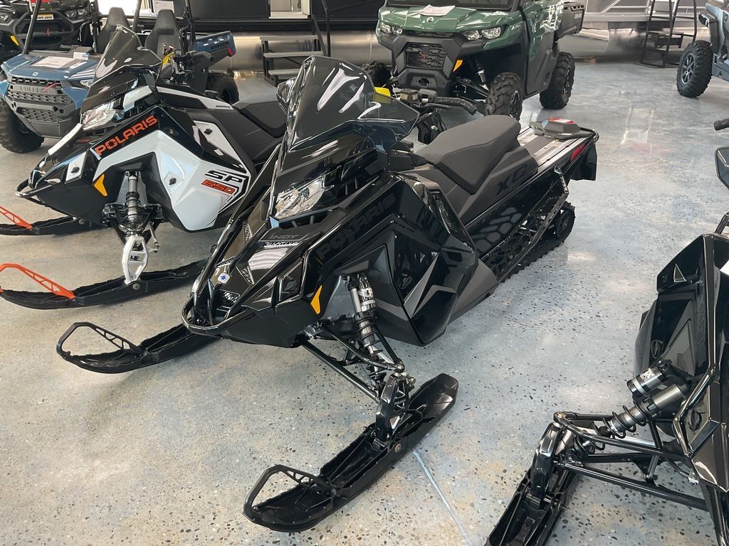 2027 Polaris® 650 Indy XC 137-Black in houghton lake MI