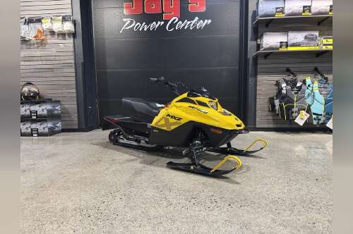 2025 Ski-Doo MXZ® 200 in reedsburg WI