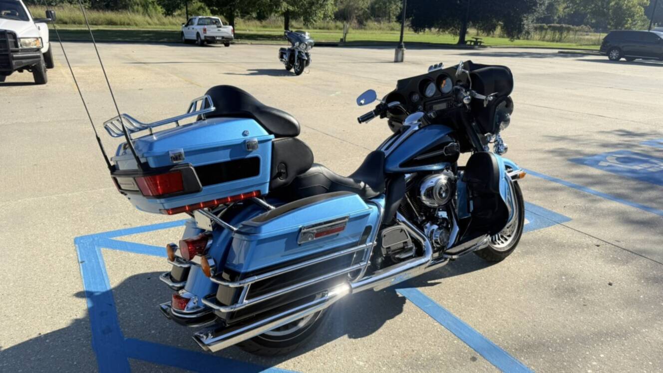 A photo of this 2011 Harley-Davidson Electra Glide Ultra Classic