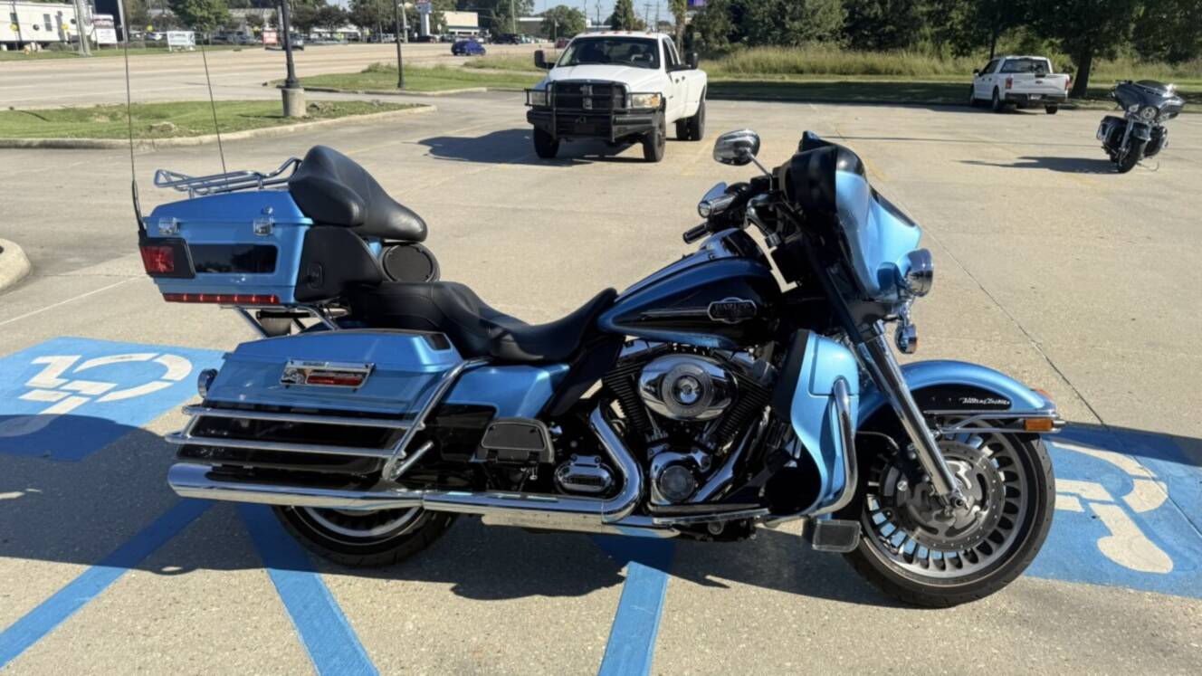 A photo of this 2011 Harley-Davidson Electra Glide Ultra Classic