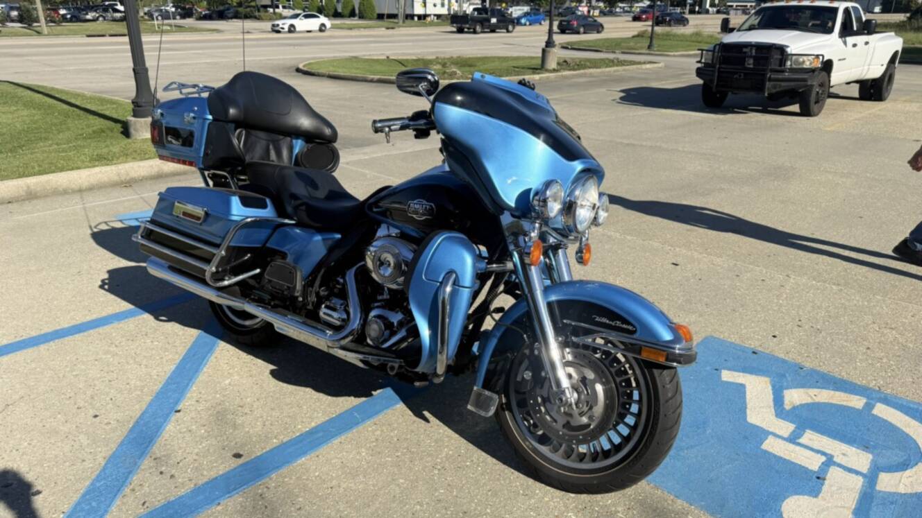 A photo of this 2011 Harley-Davidson Electra Glide Ultra Classic